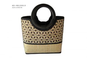 AD HB120015